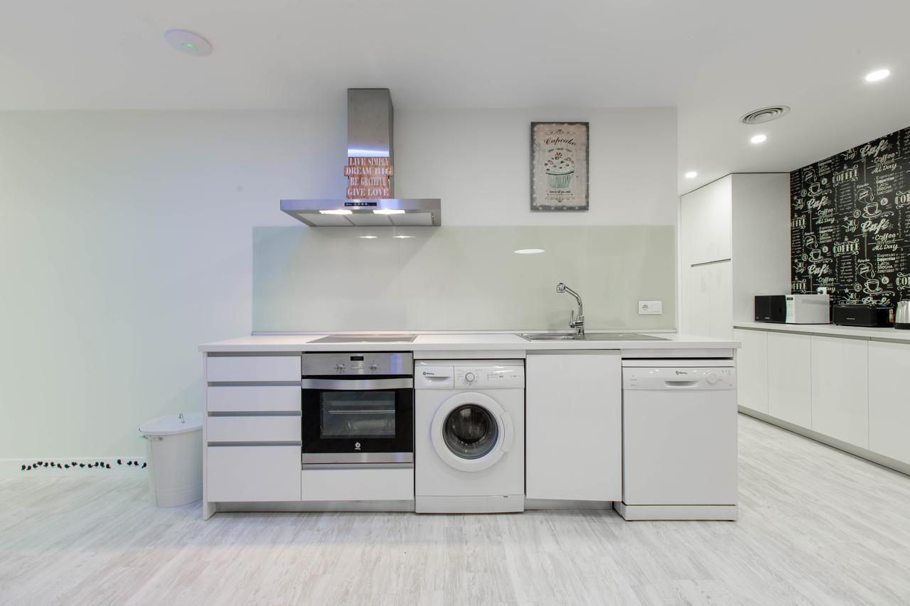 Bookinmadrid Com - Cascorro Sq 18 Pax Madri Exterior foto