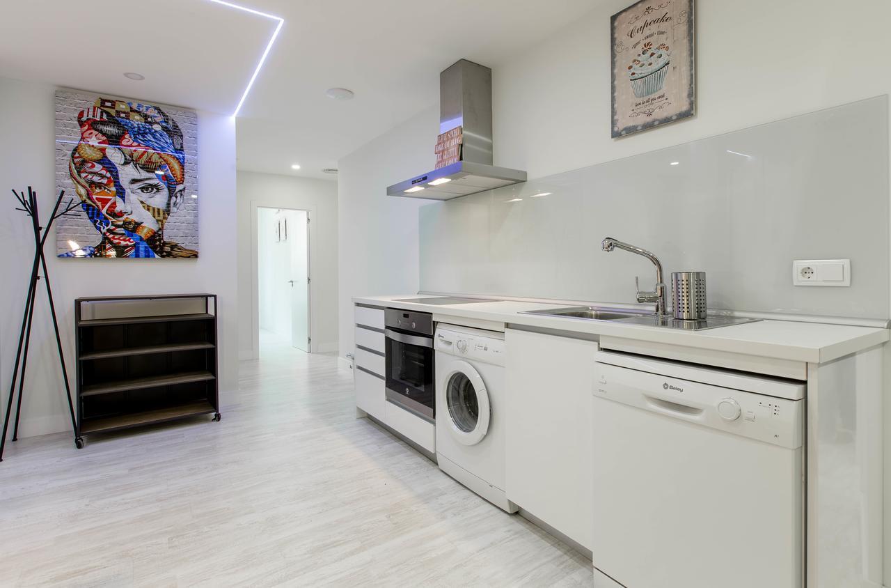 Bookinmadrid Com - Cascorro Sq 18 Pax Madri Exterior foto