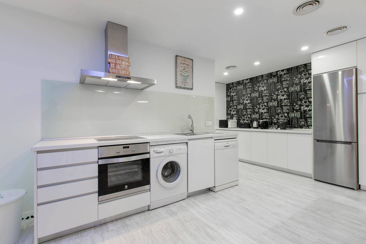 Bookinmadrid Com - Cascorro Sq 18 Pax Madri Exterior foto
