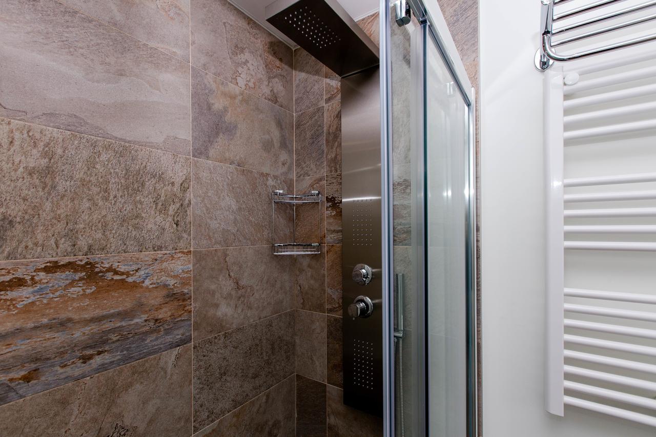 Bookinmadrid Com - Cascorro Sq 18 Pax Madri Exterior foto