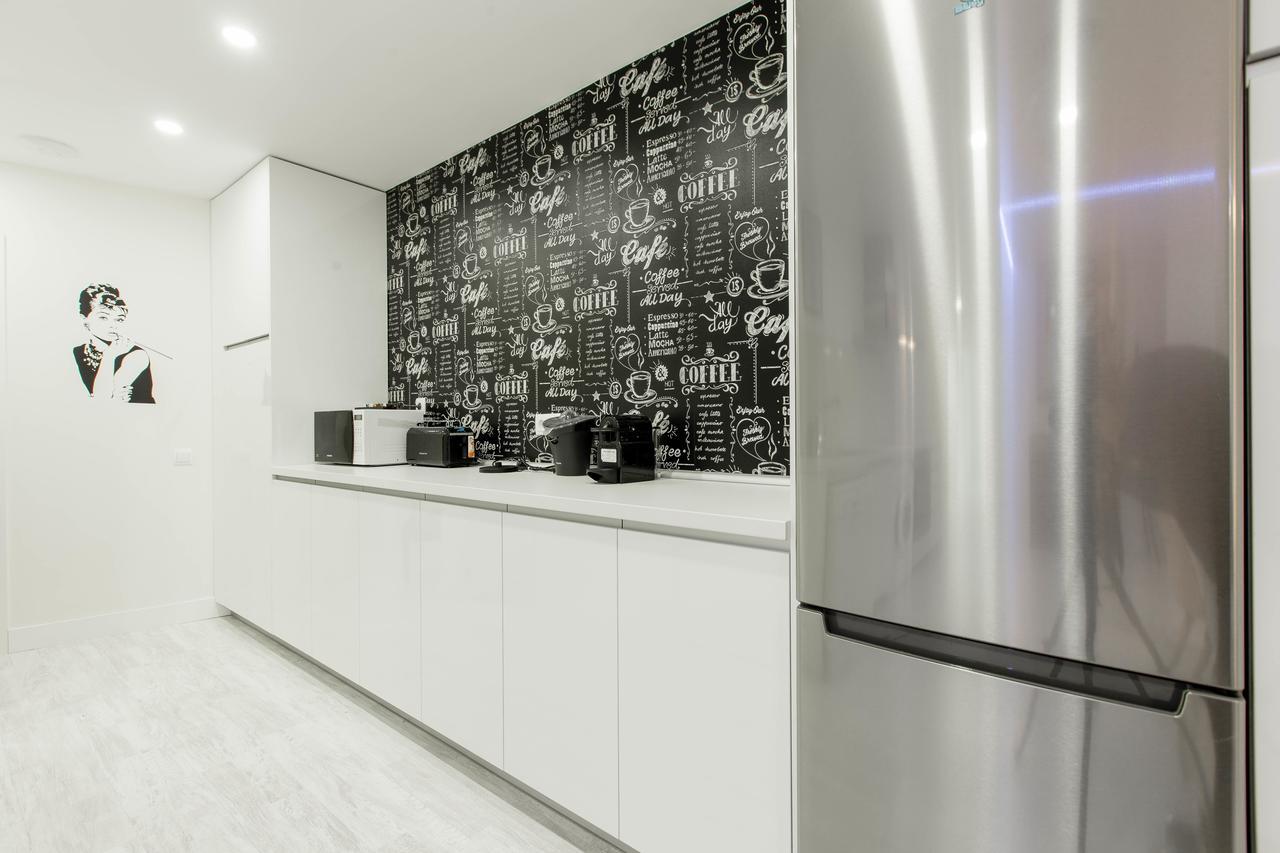 Bookinmadrid Com - Cascorro Sq 18 Pax Madri Exterior foto