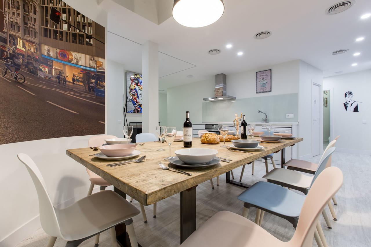 Bookinmadrid Com - Cascorro Sq 18 Pax Madri Exterior foto