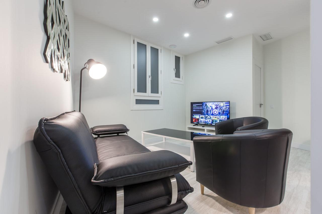 Bookinmadrid Com - Cascorro Sq 18 Pax Madri Exterior foto